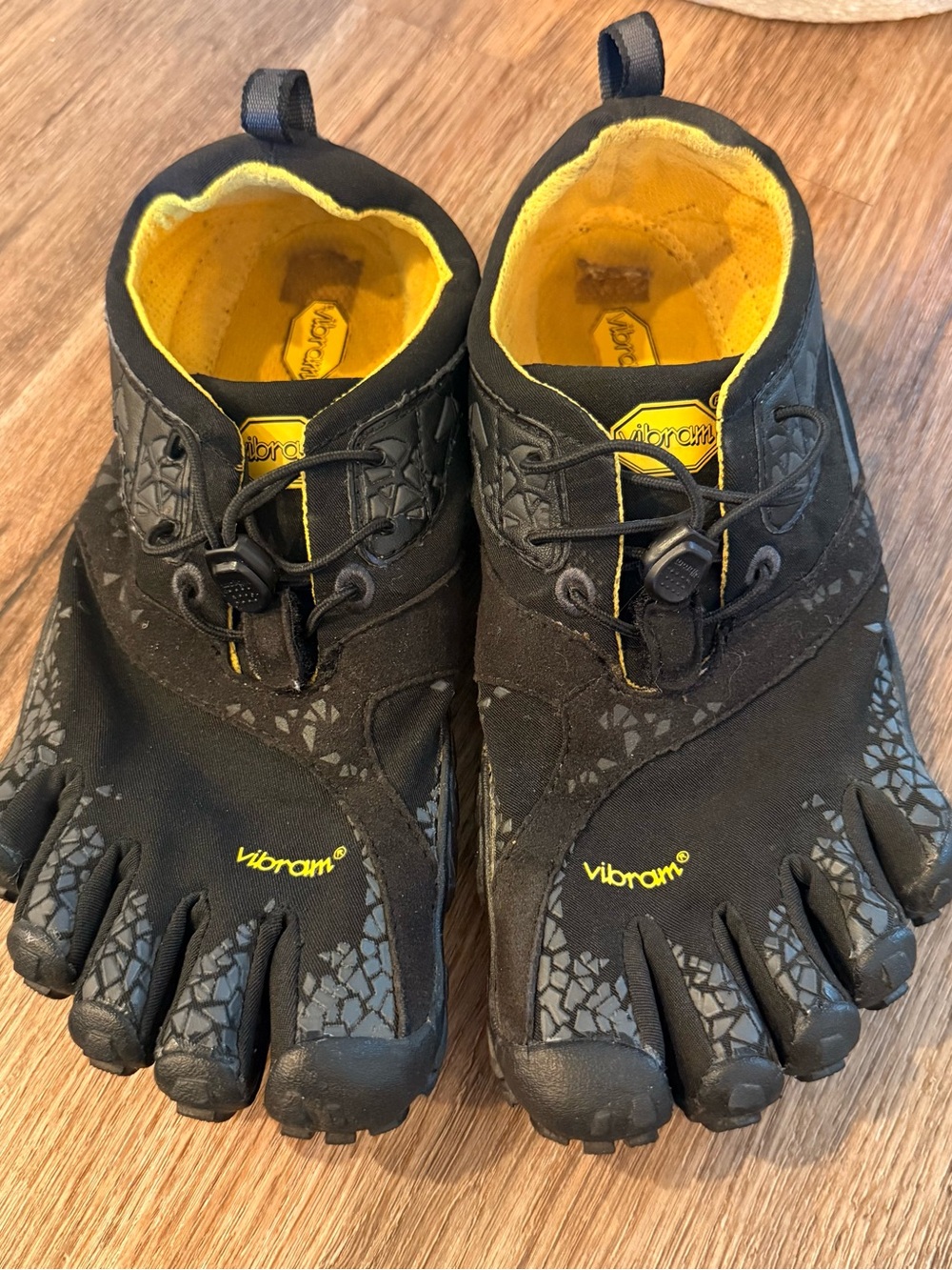 Vibram FiveFingers Spyridon 14W4202 Barefoot Shoes Womens Size 8-8.5 EU 38